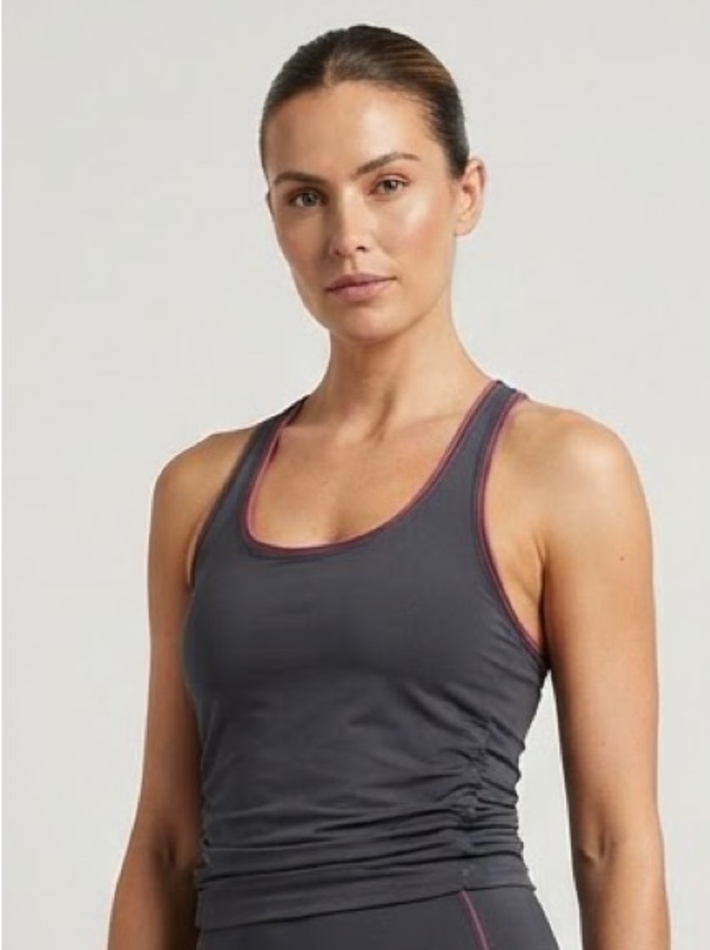 NUX Tank Size Medium NWT